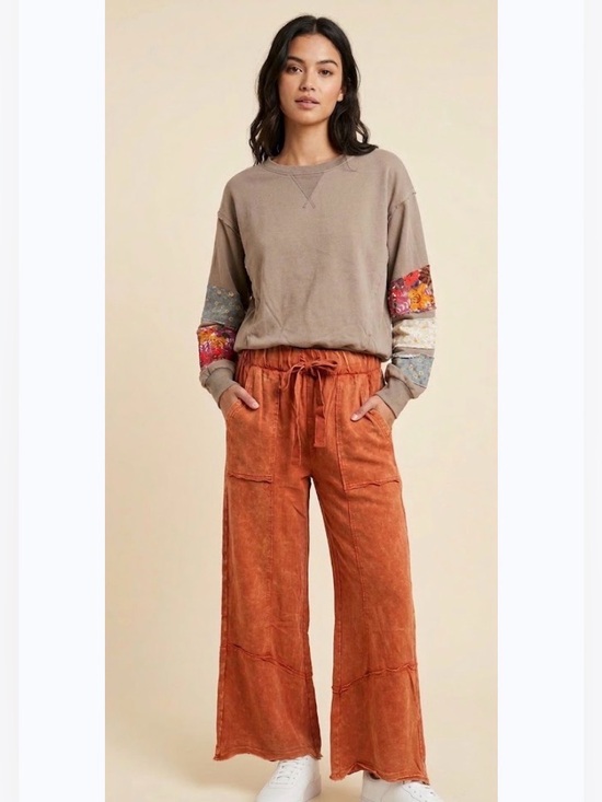 Zenana Outfitters Pants - 🚨 only large left’ New zenana rust wide leg sweatpants pants